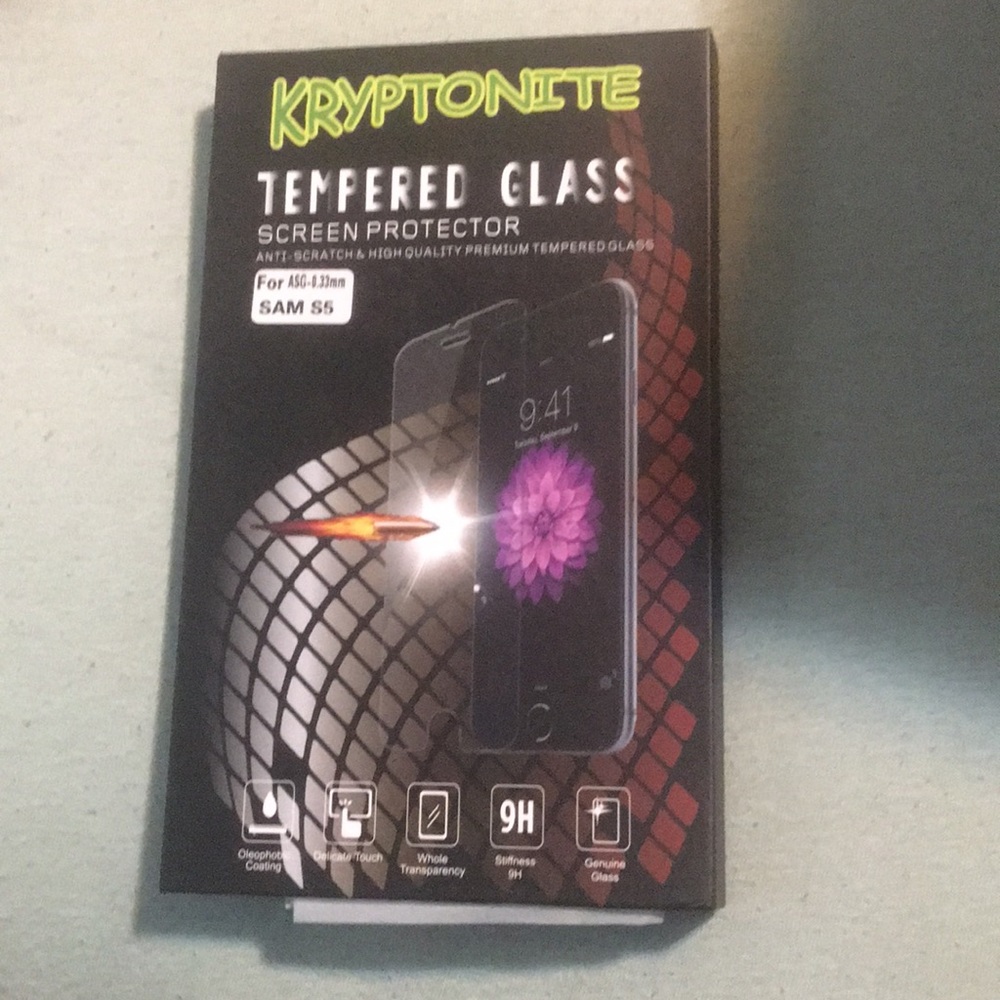 Tempered glass (screen protector)